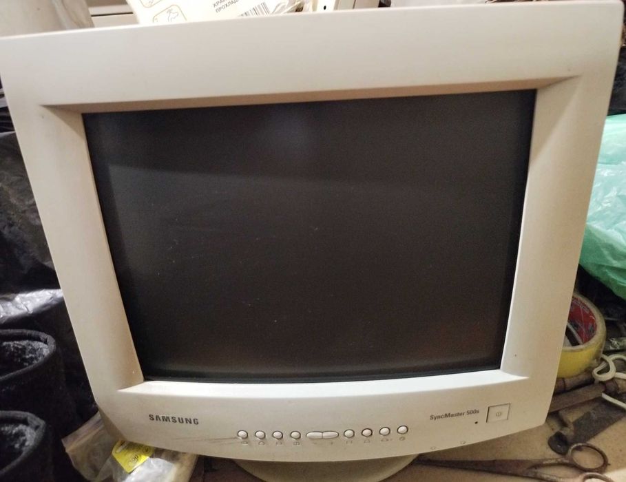 Монітор для системного блоку