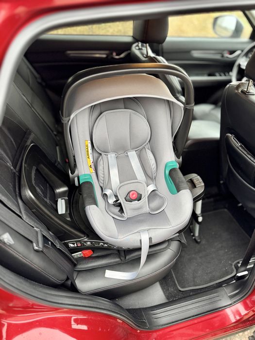 Автокрісло Britax Romer baby-safe 3 i-size з базою