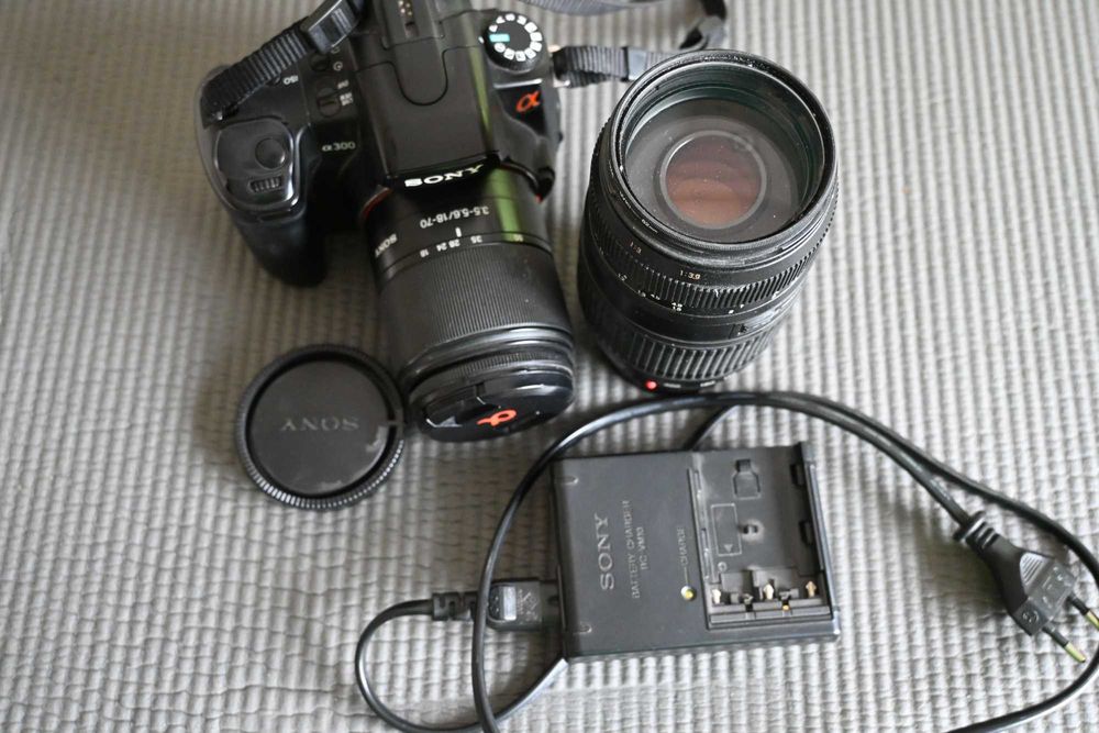 Aparat SONY α300