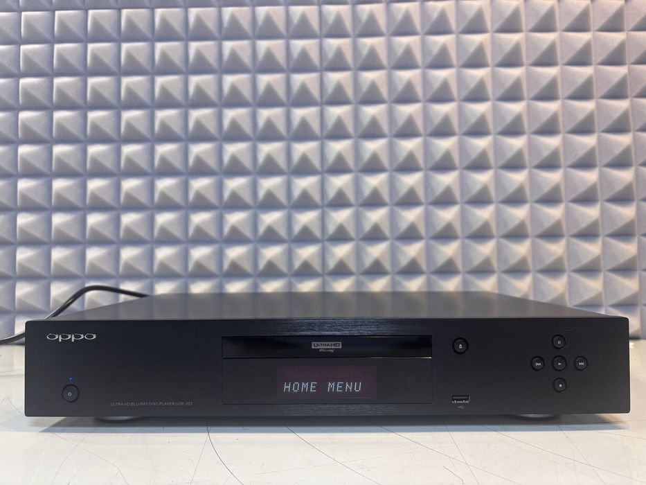 Odtwarzacz Blu-ray Oppo UDP 203 4K UHD + zestaw oryginalnych akcesoriów