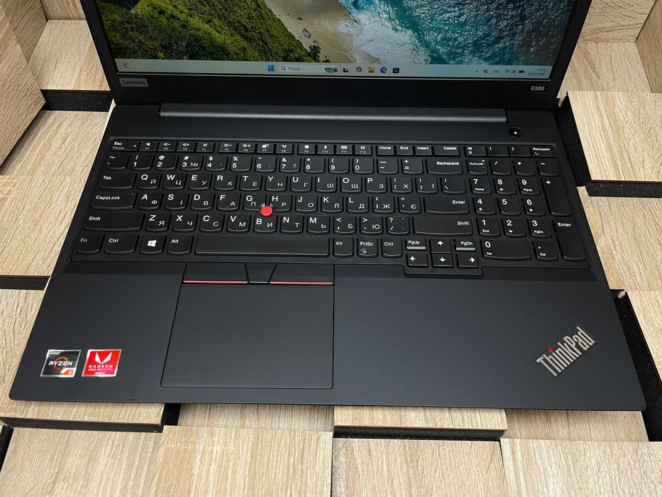 №5578 Ноутбук Lenovo ThinkPad E585 FHD IPS 15.6"/AMD Ryzen 5 2500U/RAM8Gb/SSD512Gb