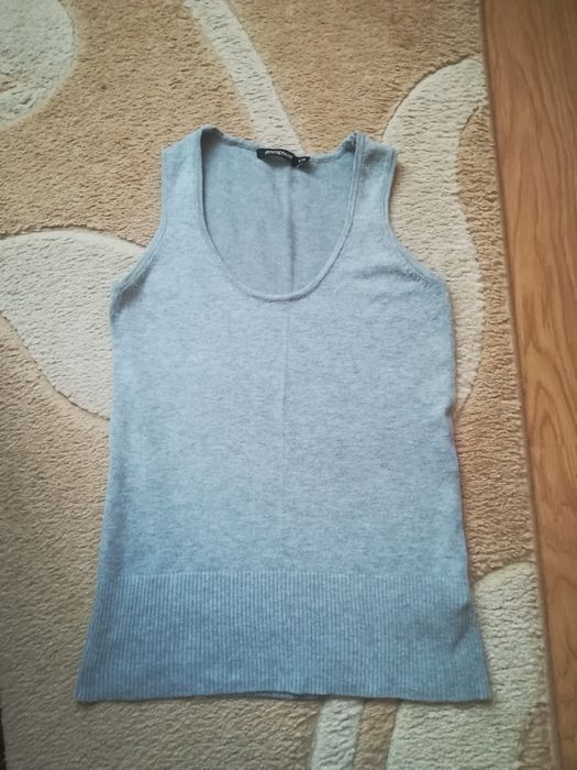 Sweter bez rękawów, bezrękawnik