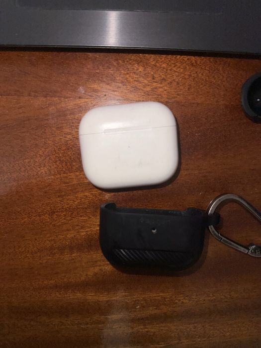 airpods 3 б/у оригінал