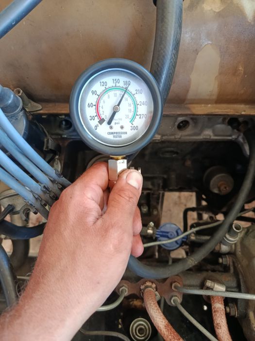 Продам хороший двигун для ваз-2101-07 також на карбюраторну   ниву