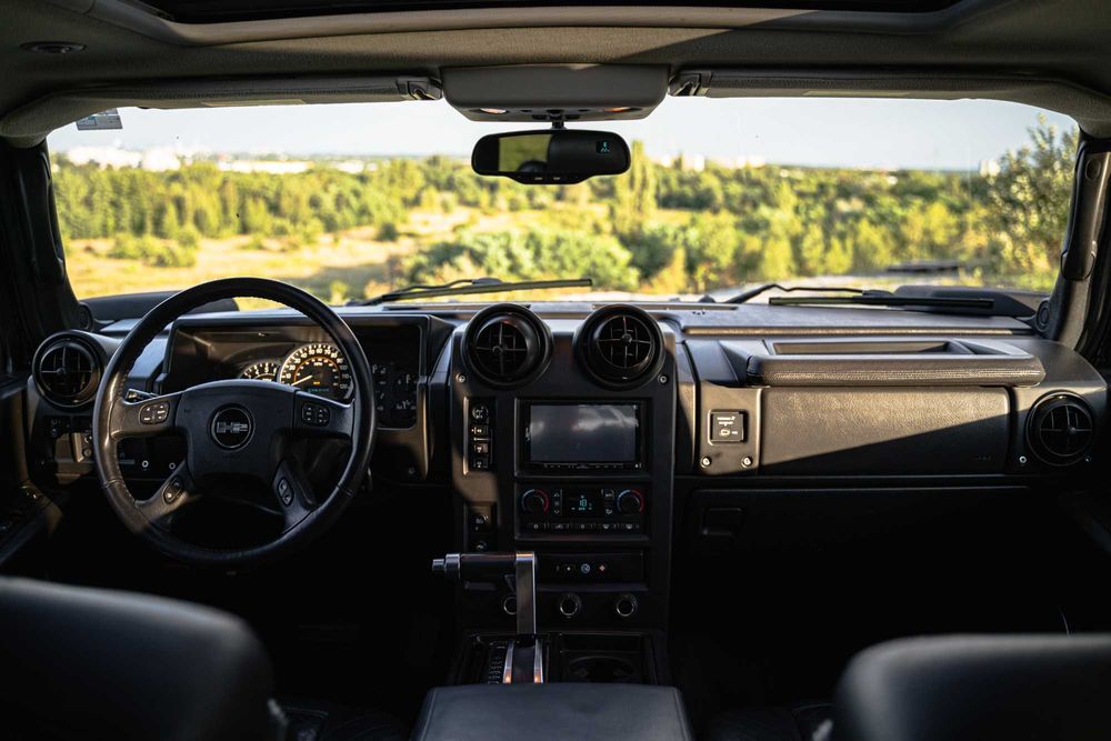 Wynajem HUMMER H2 SUV 4x4 6.0 V8 wypożyczalnia samochodów