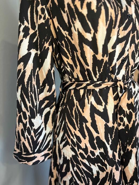 Vestido elegante e moderno S