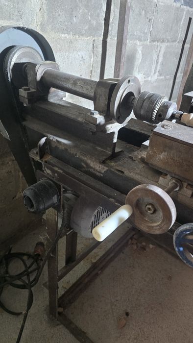 Tokarka do drewna pilników