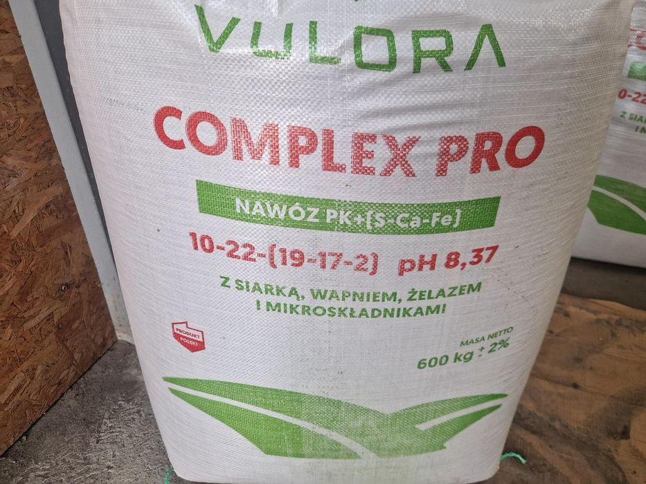 PK 10-22 + 19 siarka 17 wapno 2 żelazo jak NPK