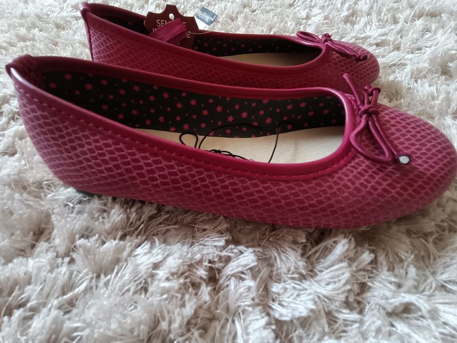 Baleriny bordowe buty 32