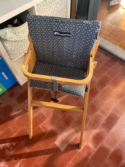 Cadeira de refeição bebé