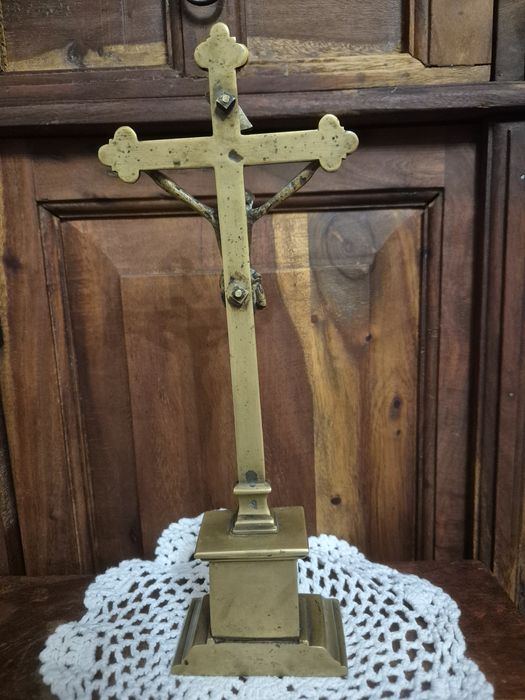 Mosiężny krzyż antyk, kolęda