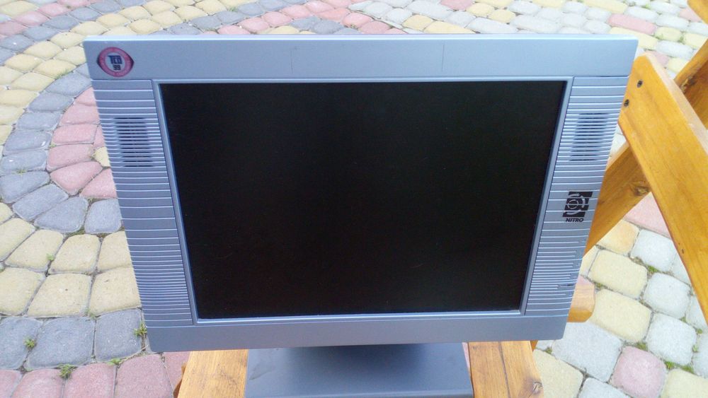 Монітори діагональ  15 Медіон та інші