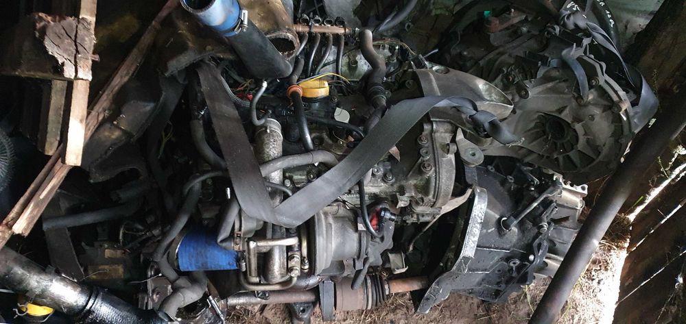 Skrzynia biegów laguna 2 II 2.0 turbo 170 km pk6 60...