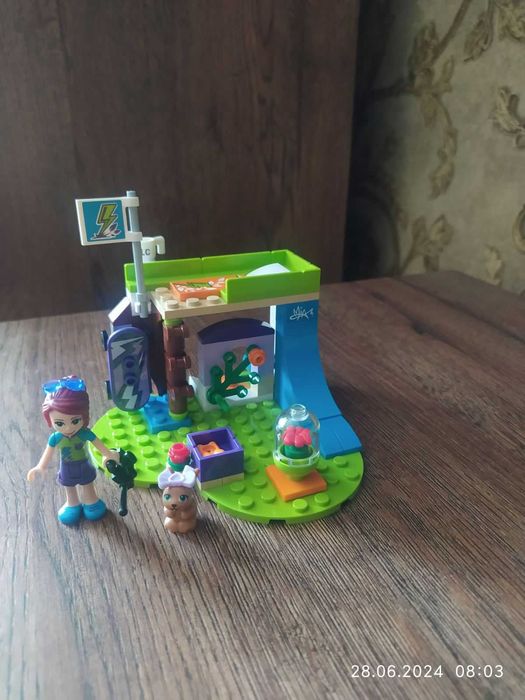 Продам конструктор Lego Friends спальня Мії (оригінал)