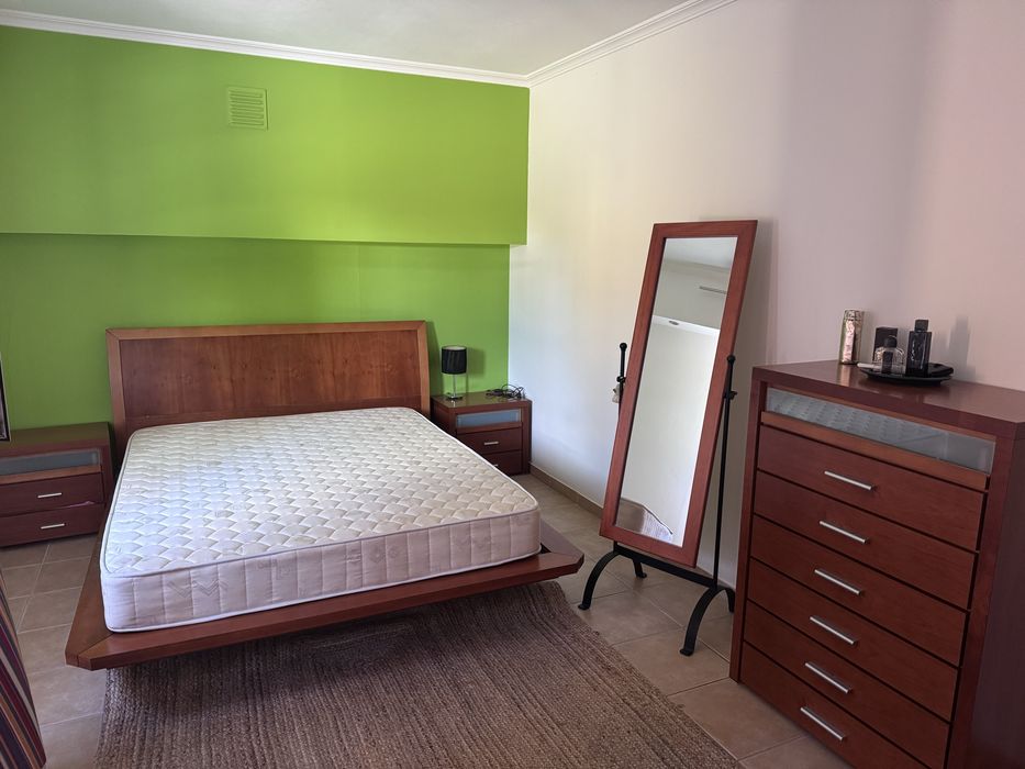 Quarto completo em cerejeira