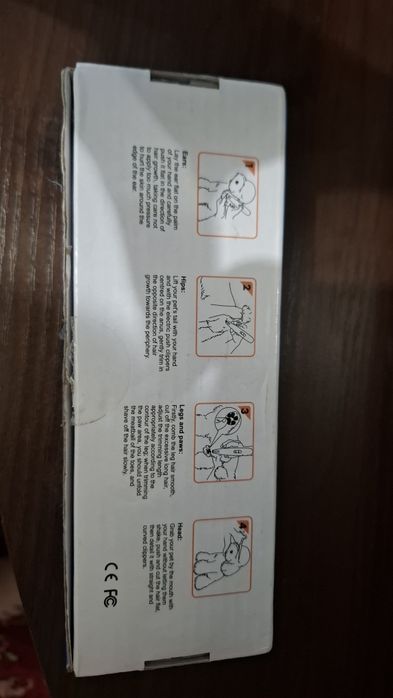 Машинка для стрижки собак кошек тример