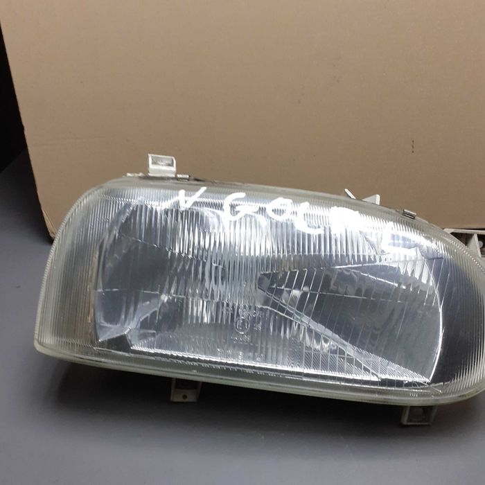 Lampy przednie VW Golf III