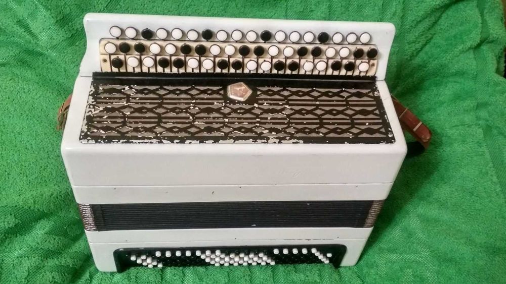 БАЯН - Супер стан!!!