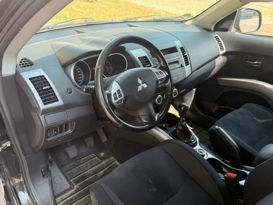 Mitsubishi Outlander 2.0