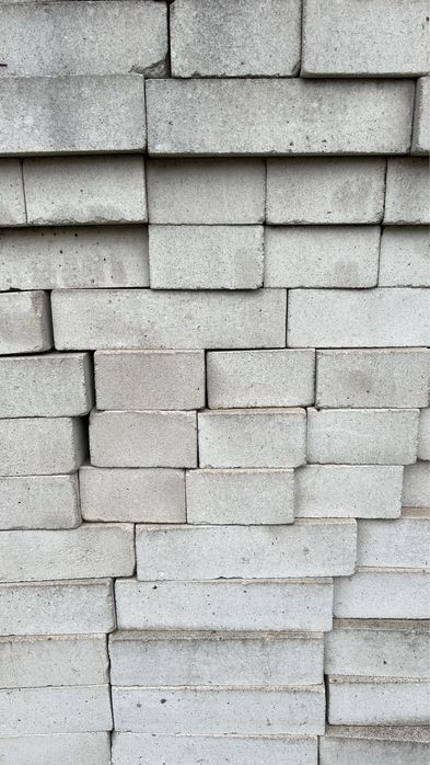 Сілікатна цегла біла