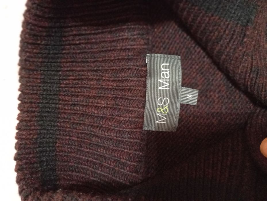 Светр,полувер новий