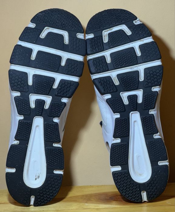 Кросівки Nike-Lite XL. Розмір 45(29 см)