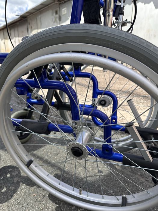 Коляска инвалидная