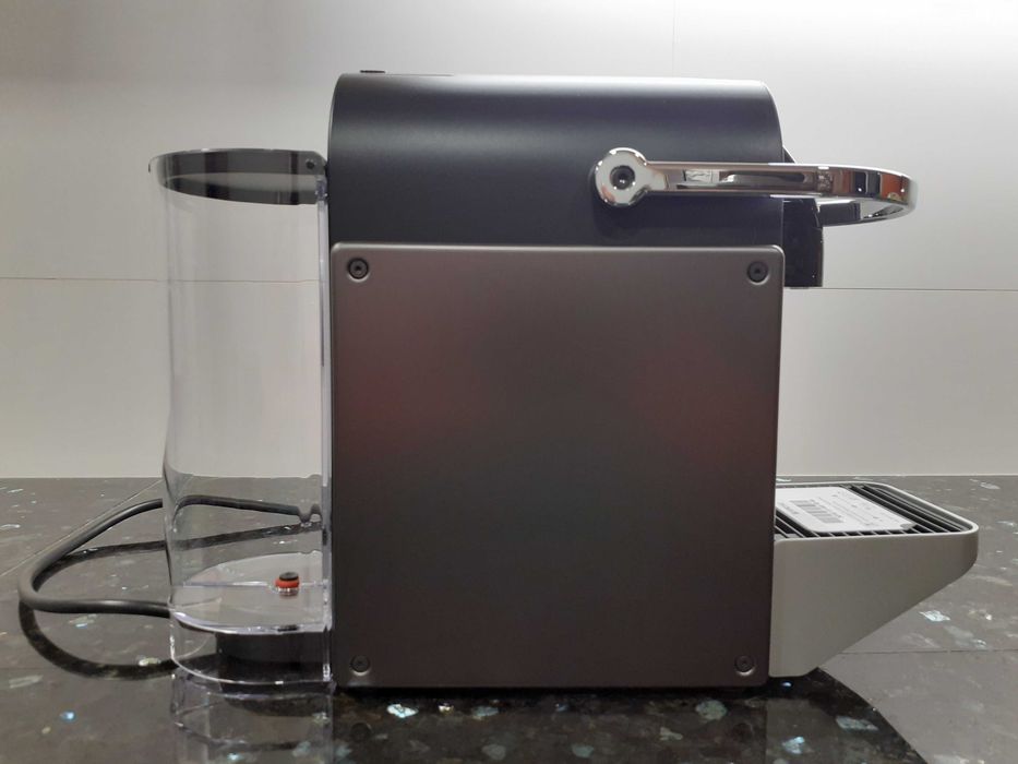Máquina de café Nespresso Pixie Redesign (NOVO MODELO com garantia)