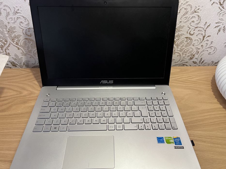 Asus N550JV-CN214H