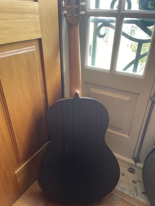 Guitarra Alhambra 1CHT(Hybrid Terra)