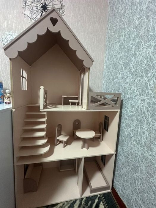 Іграшковий будинок