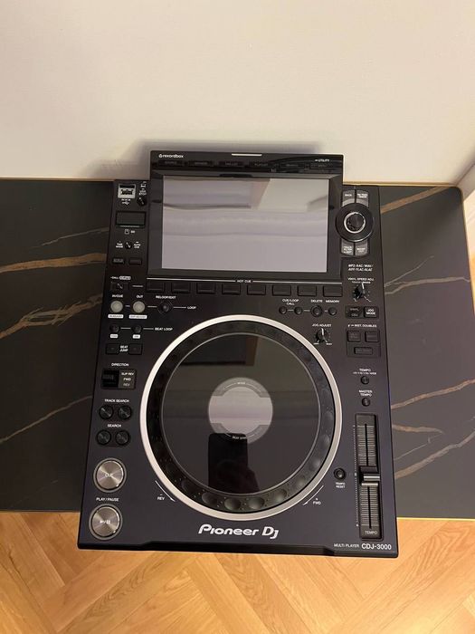 Multiplayer Pioneer DJM-A9