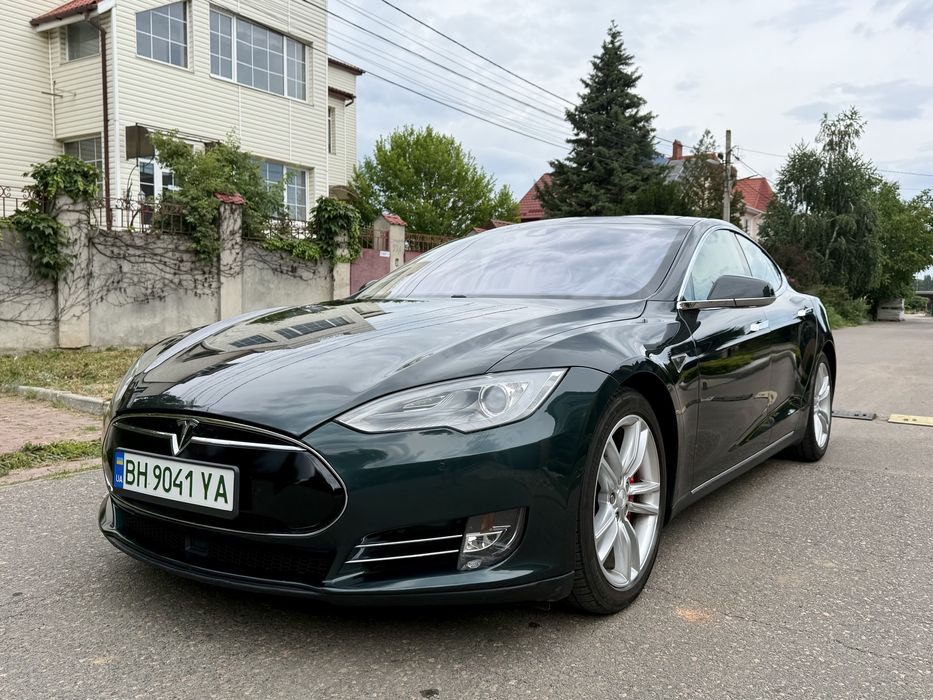 Tesla Model S 2014 повний привід, панорама, пневмо, перфоменс