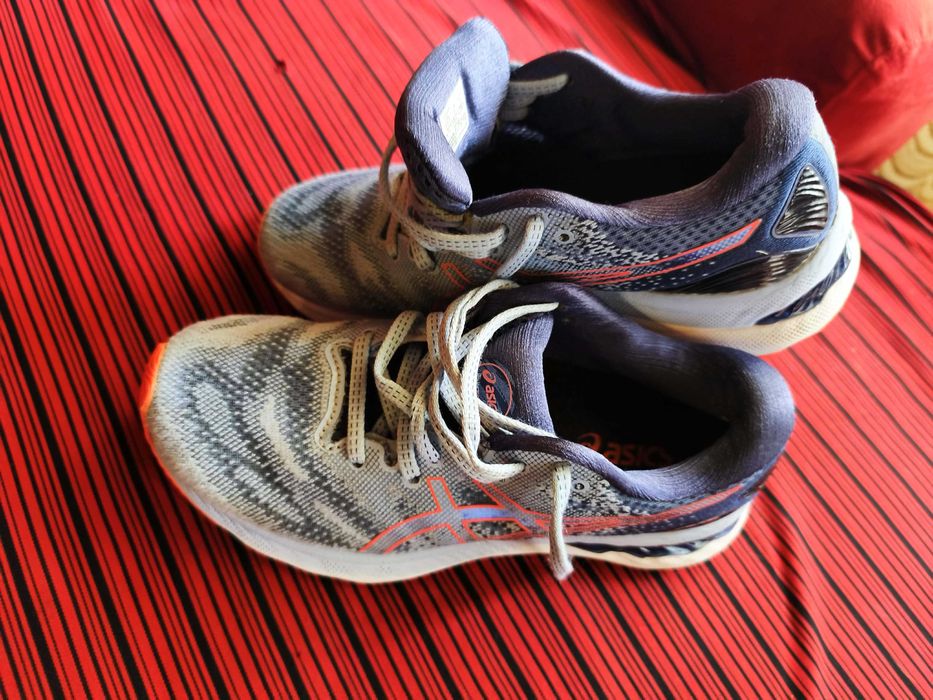 Asics Gel Nimbus buciki roz 37 wkł 23,5cm