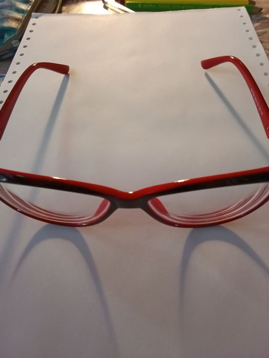 Окуляри жіночі стильні