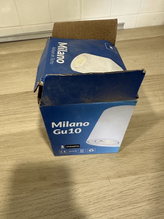 4 Focos com lampada GU10