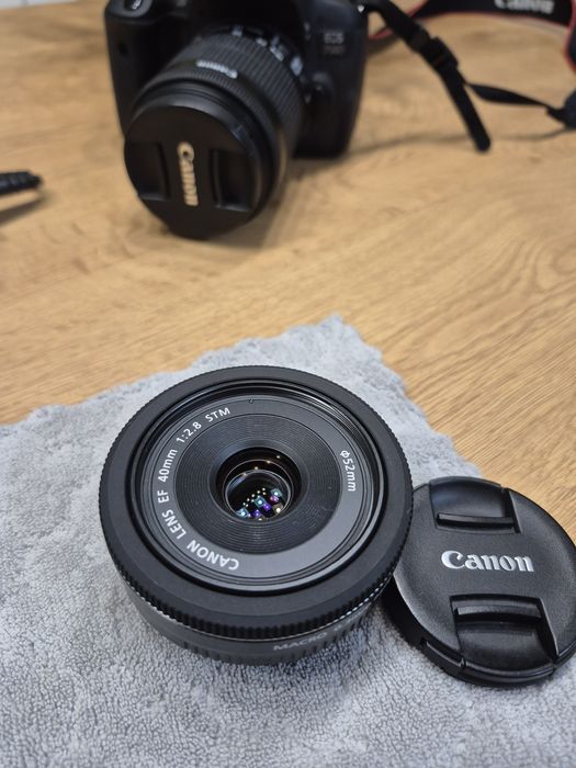 Aparat Canon 750D dwa obiektywy