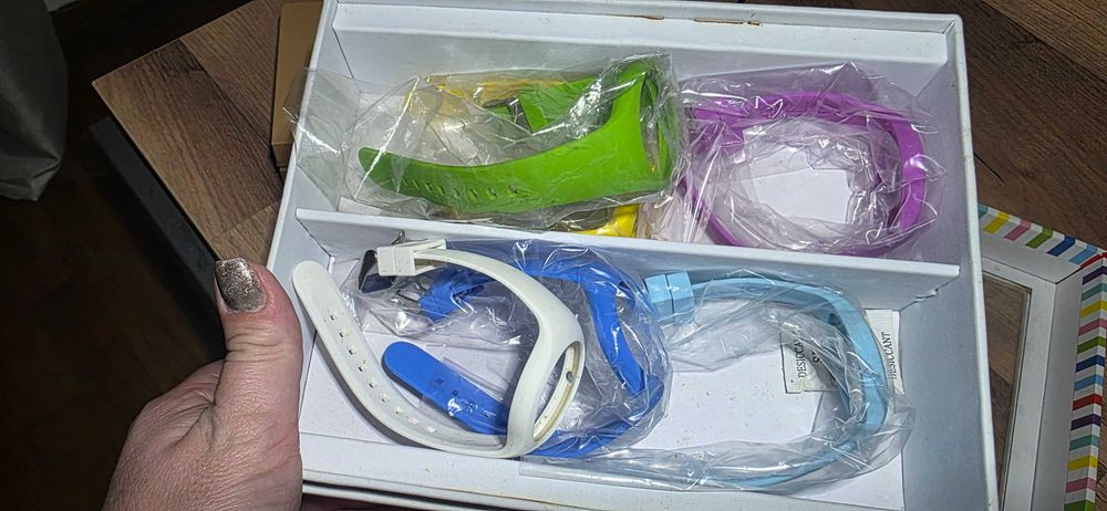 Conjunto braceletes one