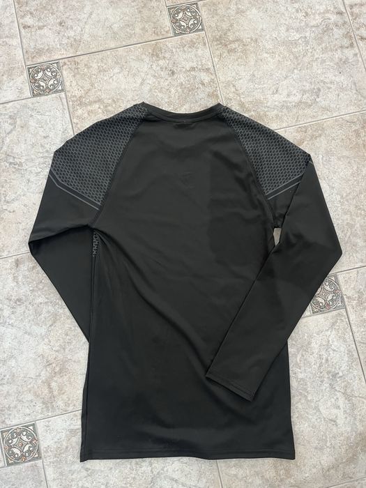 Gymshark onyx v2