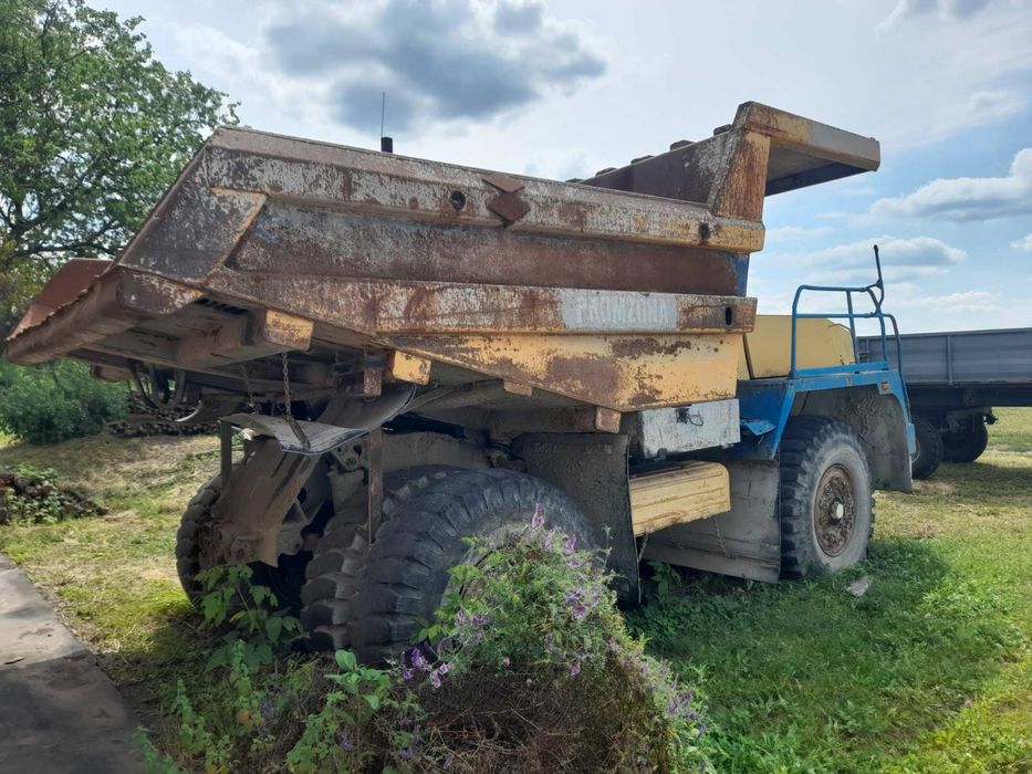 БЕЛАЗ 7540 В кар'єрний самоскид