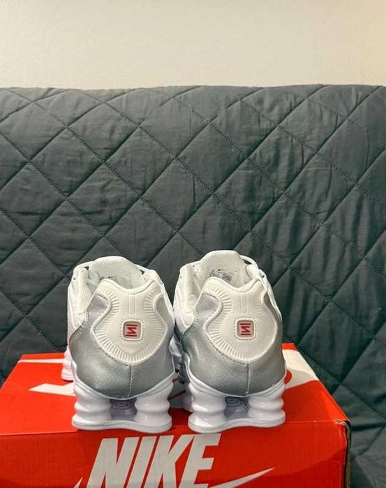Nike Shox TL Biały R.41