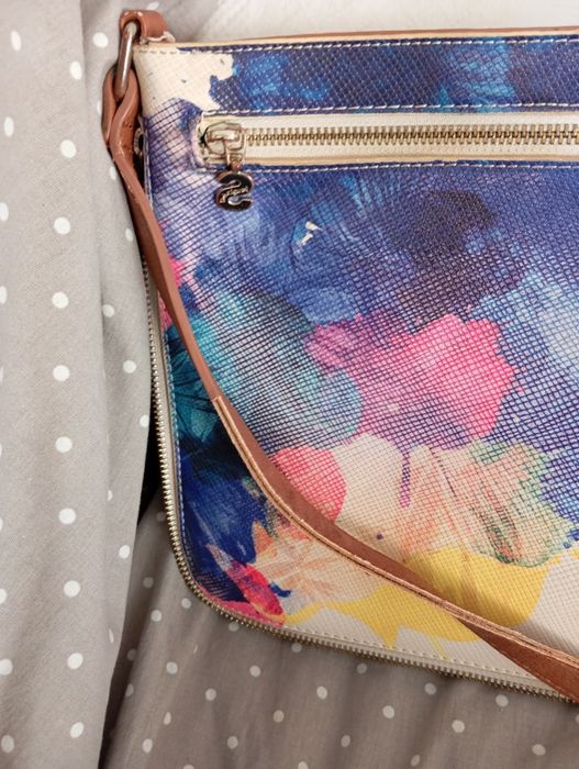 Mala Desigual  colorida