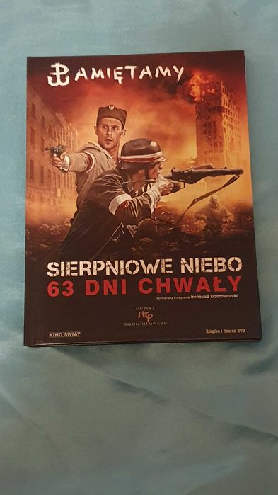 Sierpniowe Niebo 63 Dni Chwały  DVD + Książka
