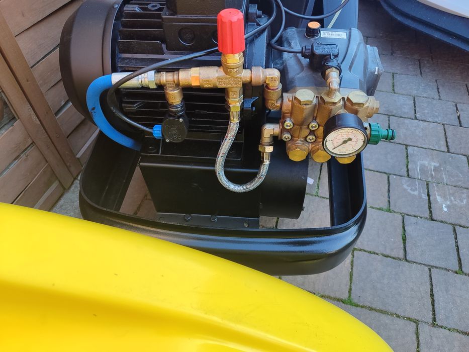 Myjka gorącowodna Ipc,Clena,, Alberti 200bar,15l/min.Gwarancja.