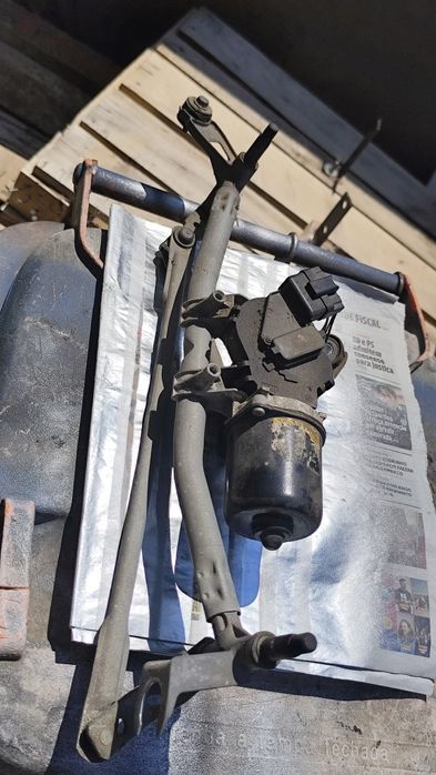 Quadrante Renault Megane 2007
Preço 50€