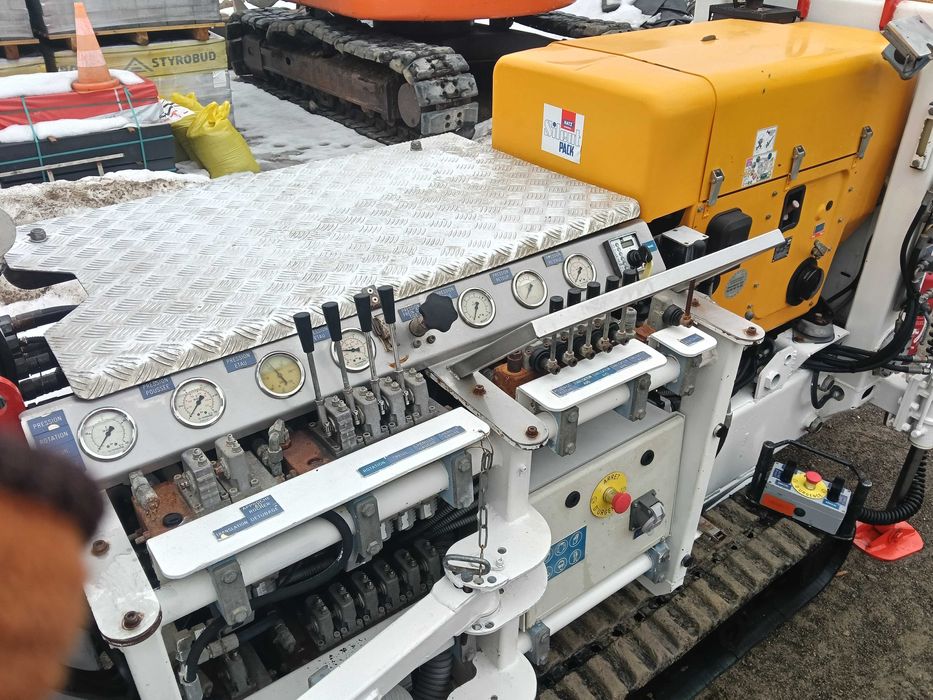 Wiertnica pionowa SMRI 65 2014 r  do studni pomp ciepła itp.