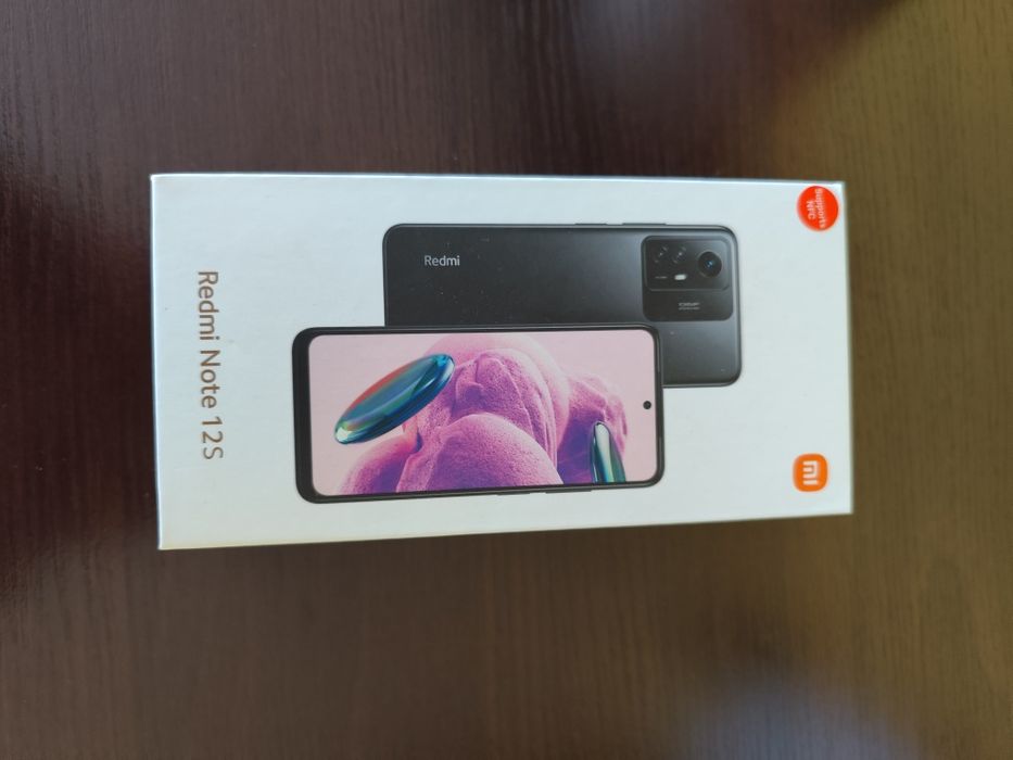 Telefon komórkowy