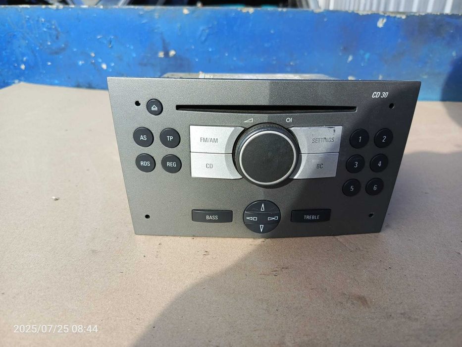 Radio do opla CD30
