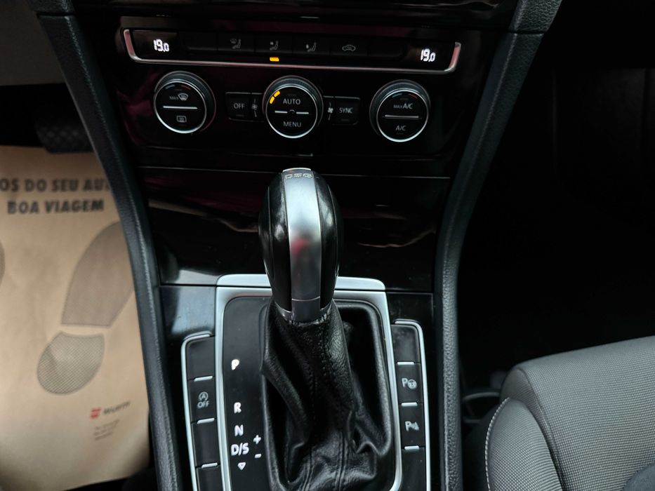 VW Golf Variant 1.6 TDi Highline DSG