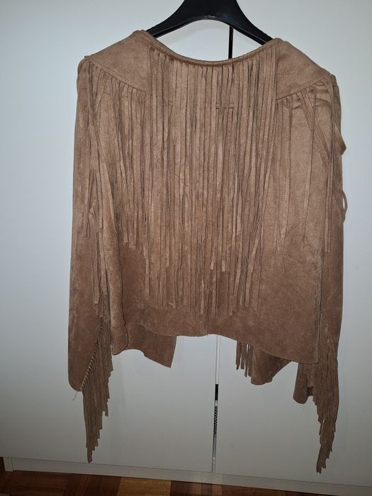 Casaco/ bolero  em pele de pêssego